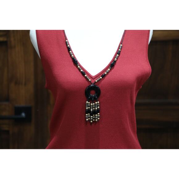 Ruby Rd Shirt Women Large Red Maroon‎ Sleeveless Ribbed Tank With Necklace Boho - Picture 2 of 13